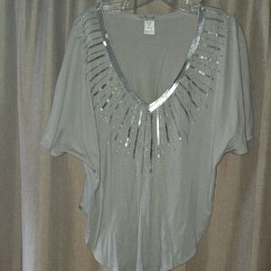 Elegant Gray Women's Short Sleeve Top
